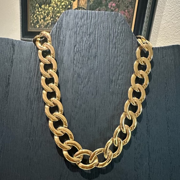 ✨ Vintage Napier Chunky Gold Chain Necklace ✨ - Picture 1 of 4